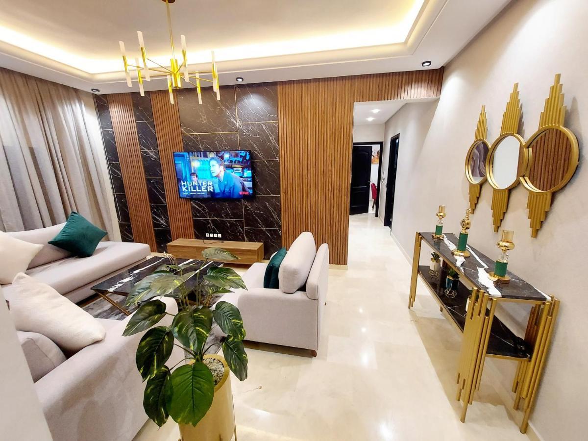 Modern Apartment Opposite The Hassan2 Mosque, Very Well Equipped And Stylish, 85 M2 With Gym And Direct Sea View With Underground Garage , Prohibits Unmarried Couples Of Arab Origin Casablanca Exteriér fotografie