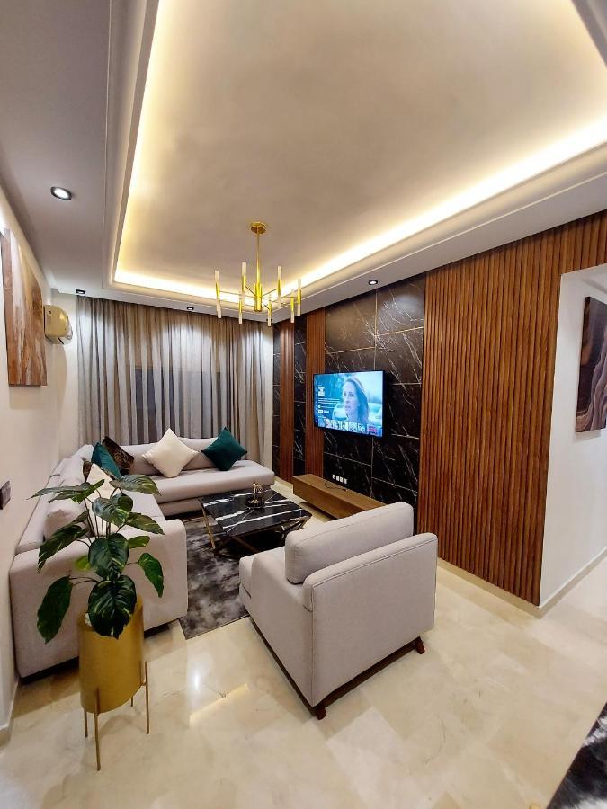 Modern Apartment Opposite The Hassan2 Mosque, Very Well Equipped And Stylish, 85 M2 With Gym And Direct Sea View With Underground Garage , Prohibits Unmarried Couples Of Arab Origin Casablanca Exteriér fotografie